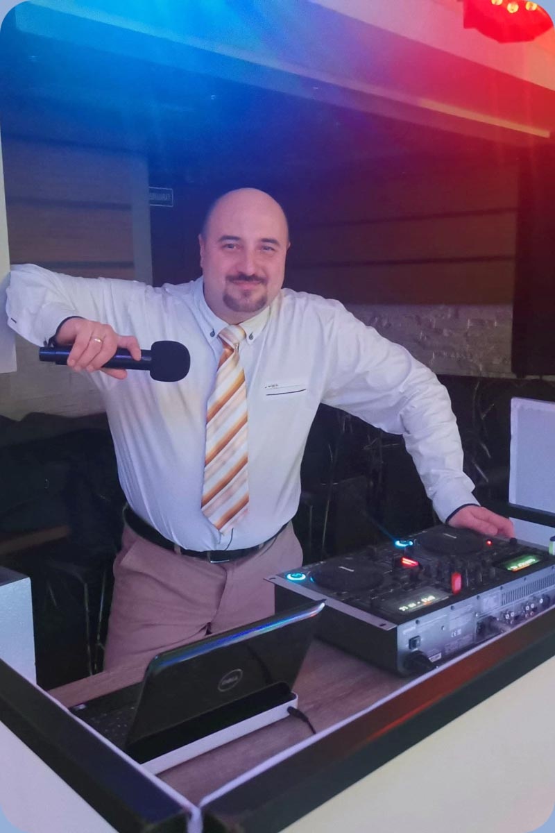 DJ Zozi